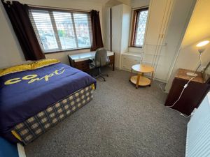 Photo 9- click for photo gallery